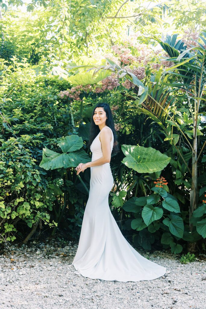 bride portrait historic walton house